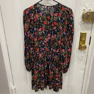 Banana Republic Floral Long Sleeve Dress size 2 excellent/like new condition